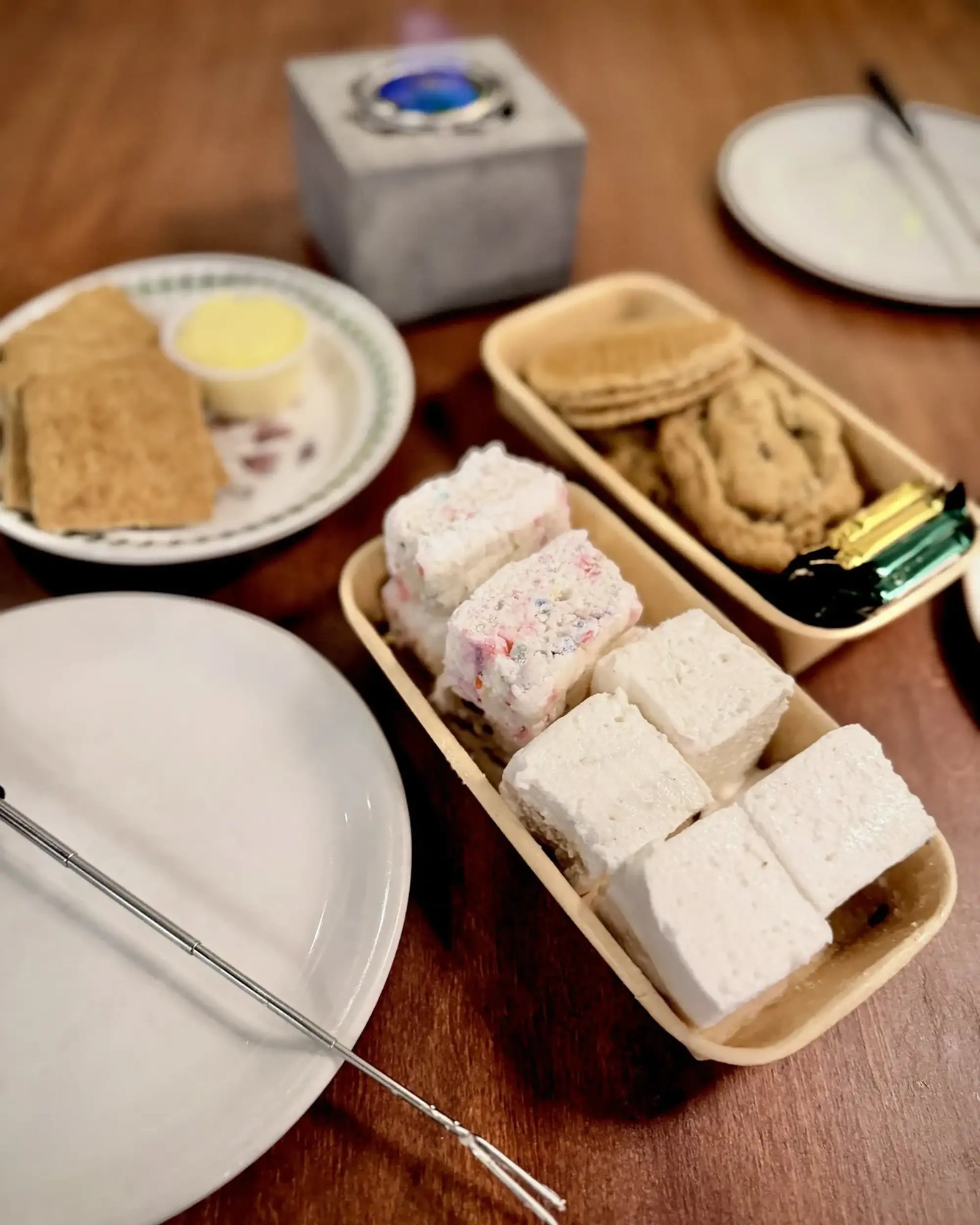 Smores kit marshmallows